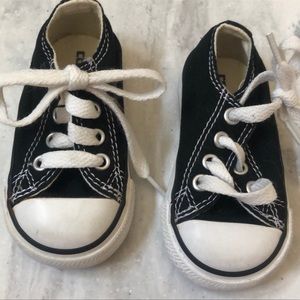 🖤 Baby Size 3 Black Converse Sneakers 🖤